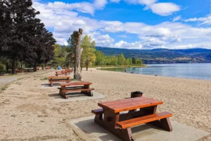 Sun-Oka Beach Provincial Park