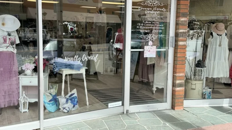 Common Threads Boutique on main TM