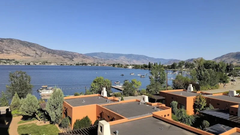 Lakeshore Villas Resort