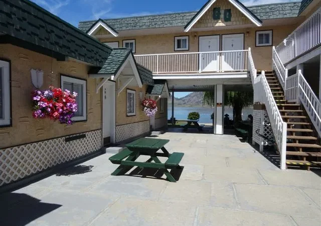 Green Gables Beach Resort