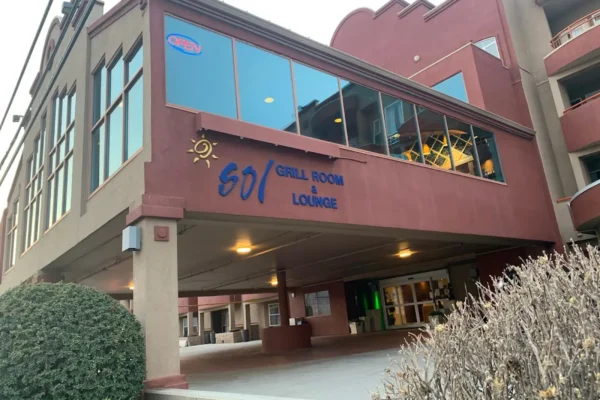 Sol Grill Room & Lounge Osoyoos