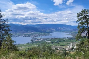 Welcome to Osoyoos lookout